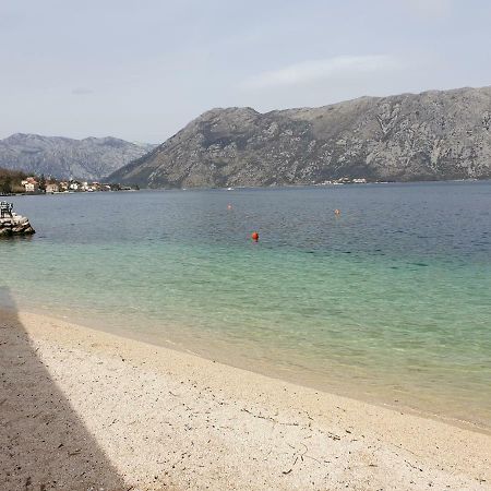 Apartments Sovran Vila Marija Prčanj Eksteriør billede