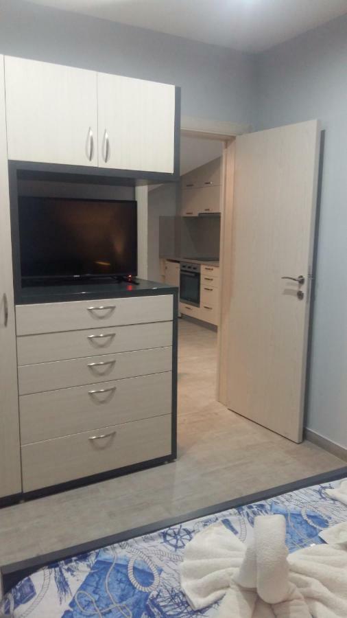 Apartments Sovran Vila Marija Prčanj Eksteriør billede